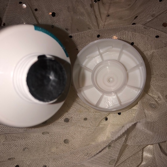 🥥 🧖🏻♀️ NWT • Embrace your face •🧖🏻♀️🥥 Mask - Picture 6 of 8